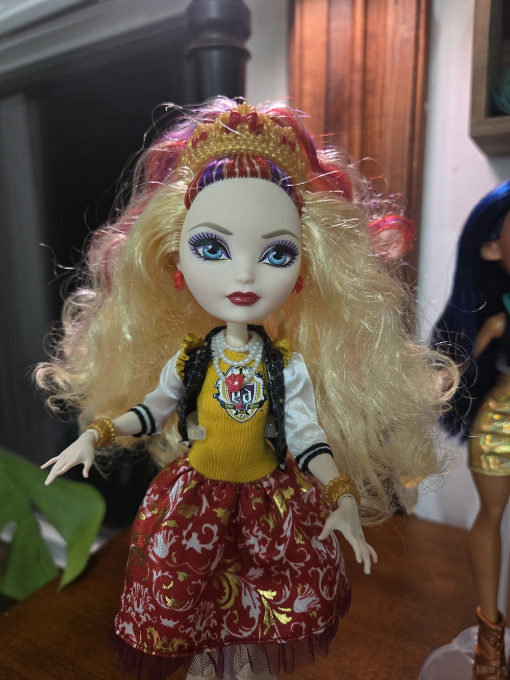 Ever After High Apple White School Spirit 2015